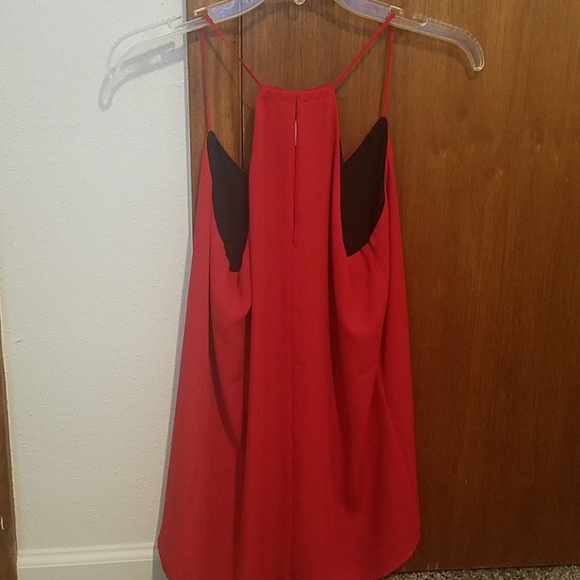 Express Reversable Spagetti Strap Tank - Picture 3 of 4